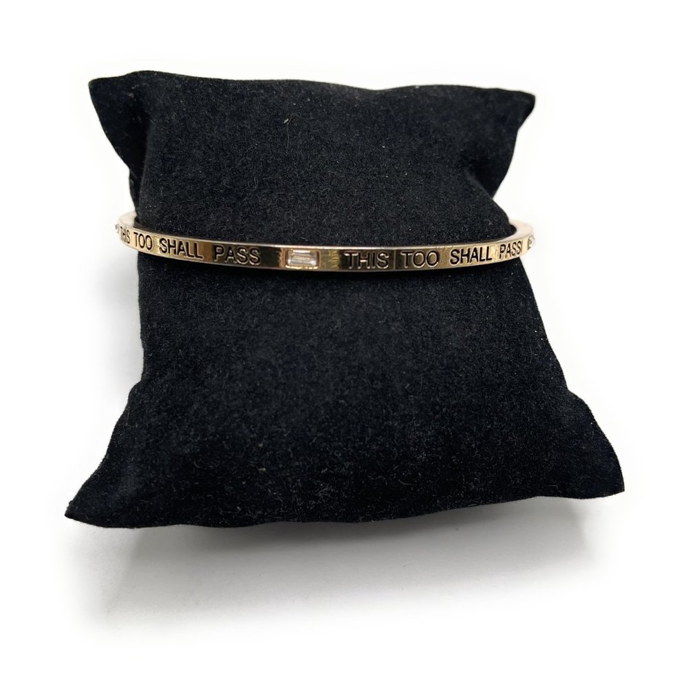 Rest Assured Premier Designs Bangle Bracelet - 8915